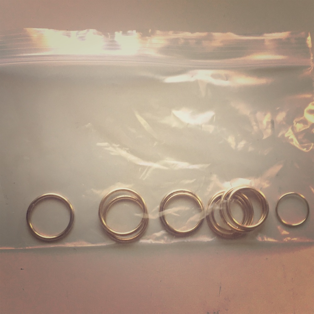 Bag of assorted sized rings